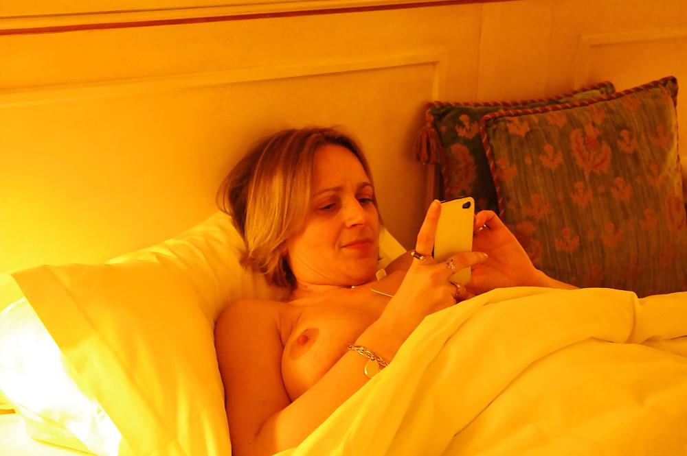 17P My friend's hot mom