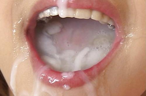 14P Best ever cum in moth shots 4