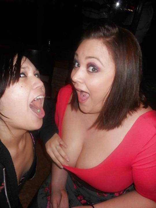 12P MY FAT FRIENDS SISTER LISA