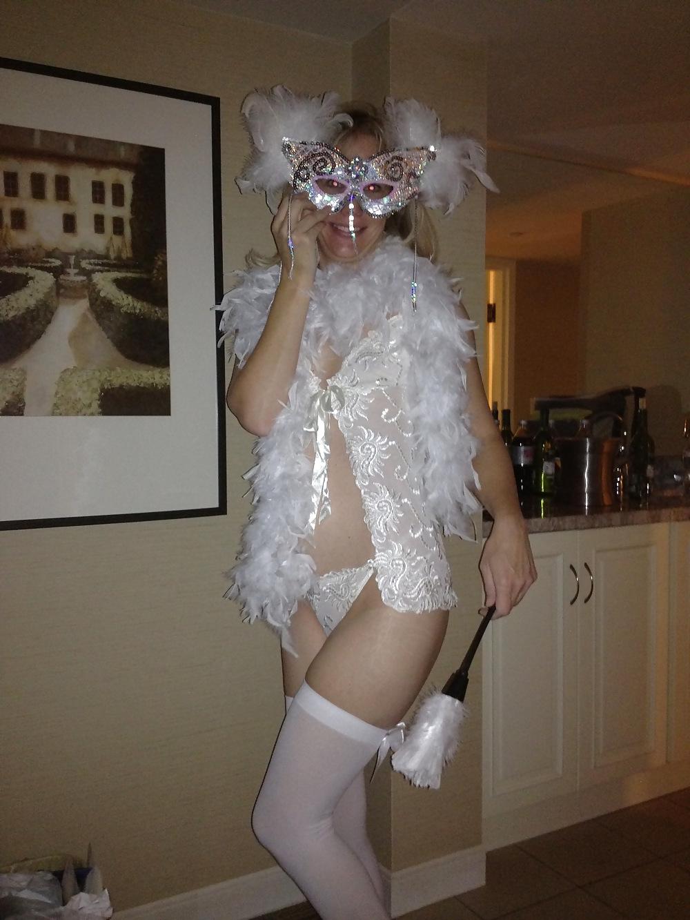 9P Skinny blonde wife