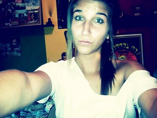 22P My hot step-sister