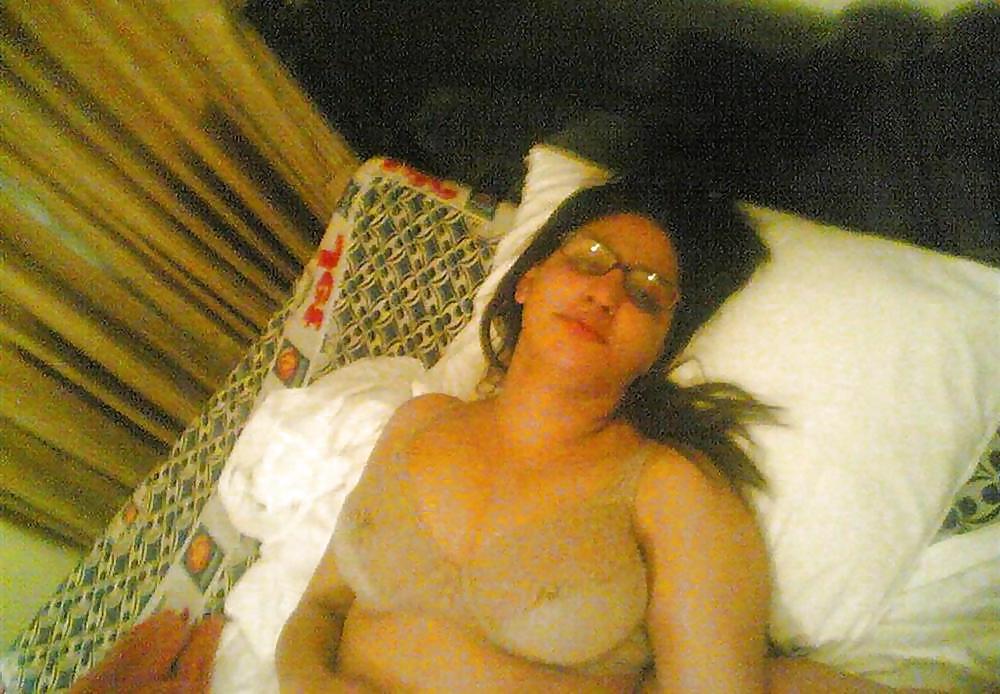 10P Paki Friend Wife Faiza