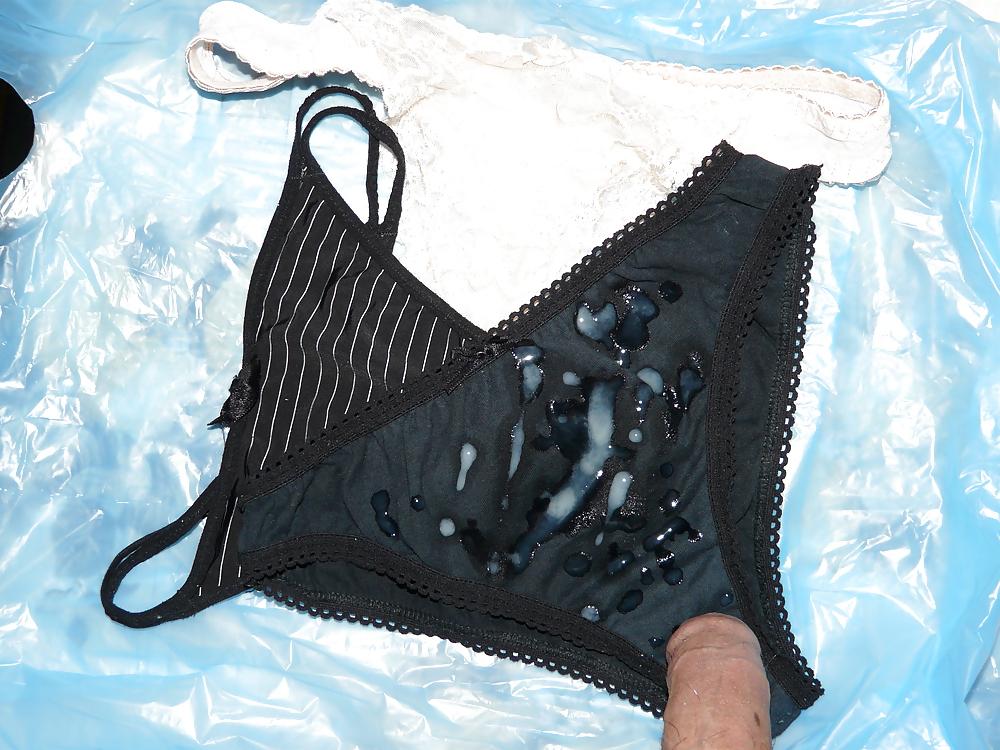 6P My sister's panties 2