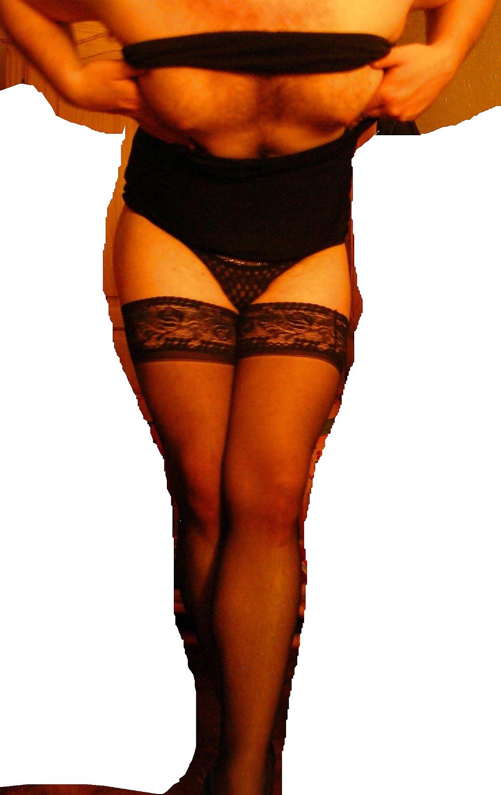 25P St.sissy Bp. in black dress 2.