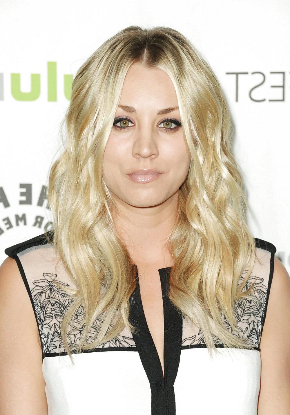 25P Best of: Kaley Cuoco
