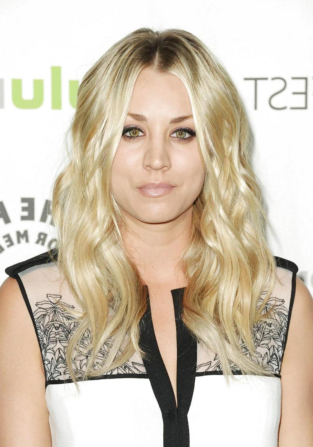 25P Best of: Kaley Cuoco