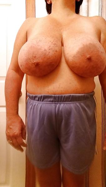 15P Huge natural tits 2