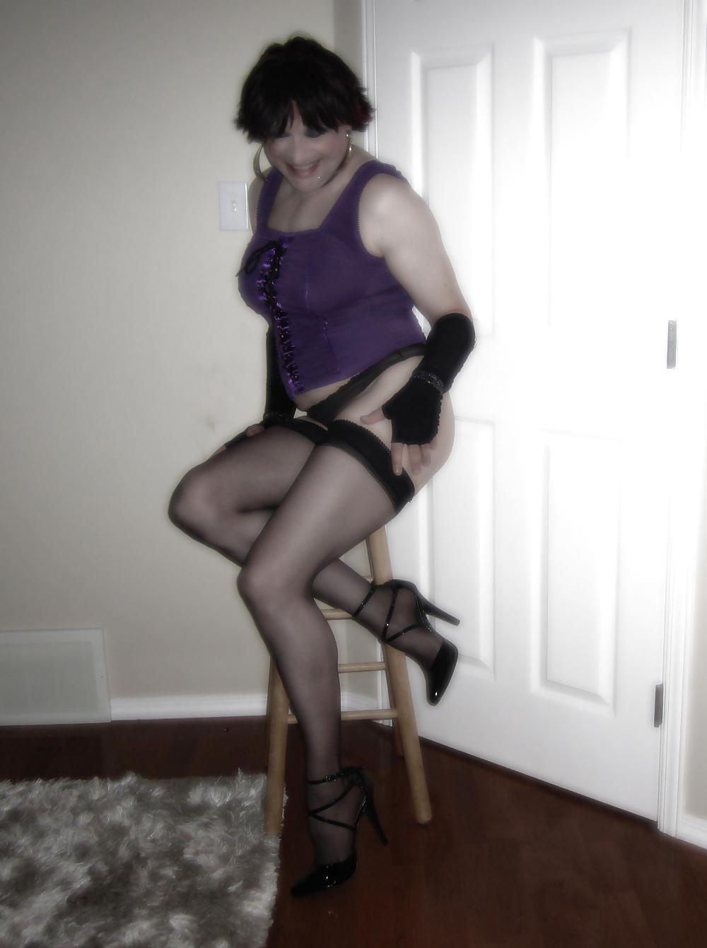 25P Sissy Deanna