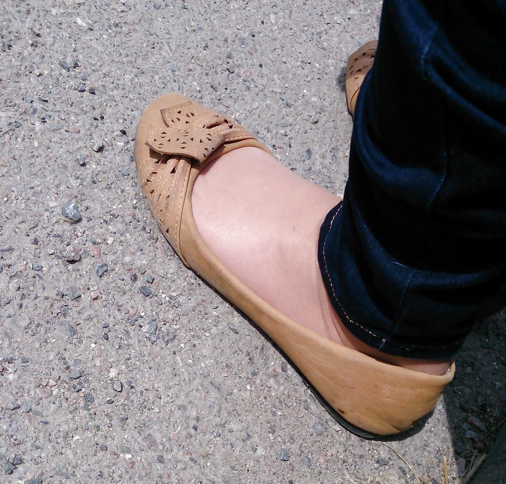 13P Candid teen friend ballerinas flats and nylon socks