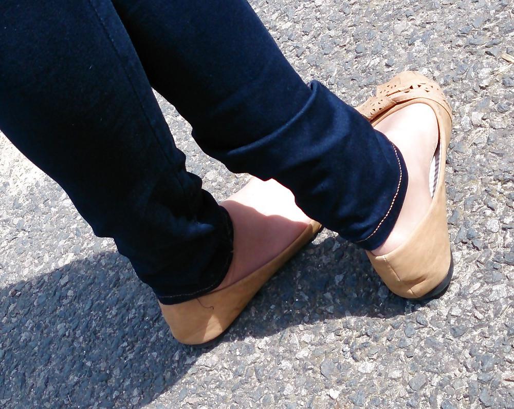 13P Candid teen friend ballerinas flats and nylon socks