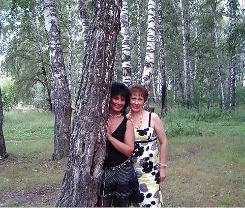 25P REAL MOM AND daughter's friend