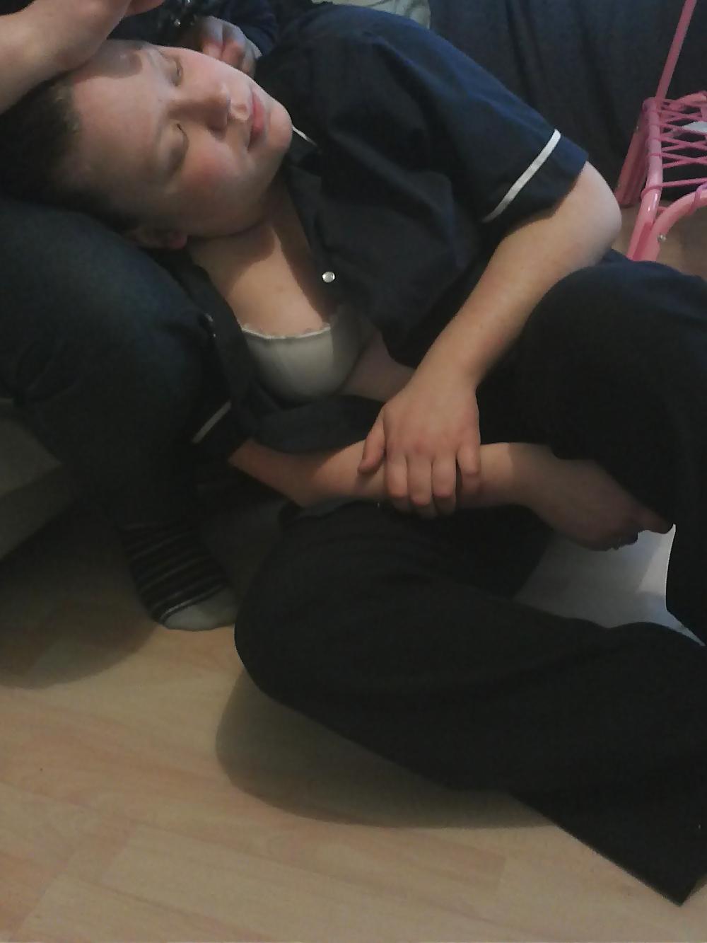 10P Sneaky pics of bbw gf and her sister please comment