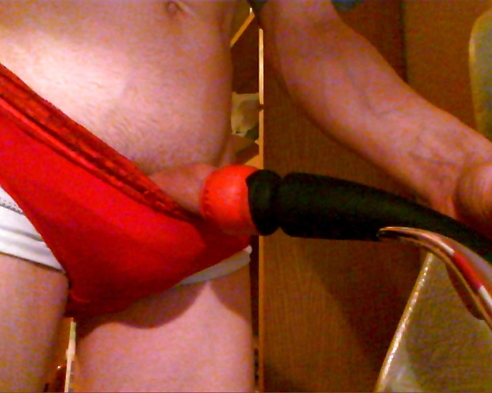 25P A bit of sissy style with some toys