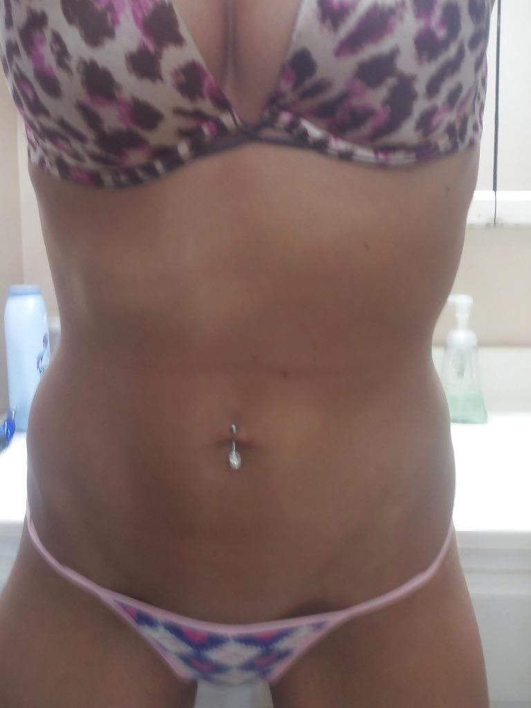 11P Slim Blonde MILF
