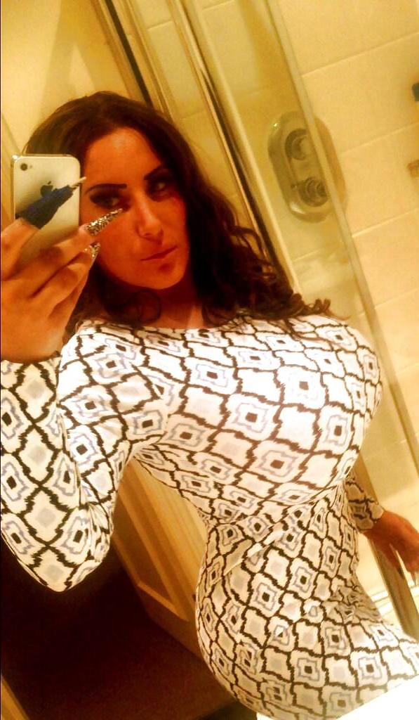 25P Brooke: Huge Fake Tit Escort