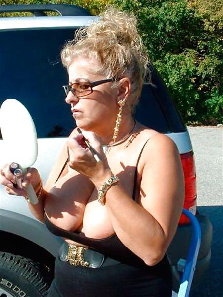 25P Webtastic Special: Huge Gran Connie