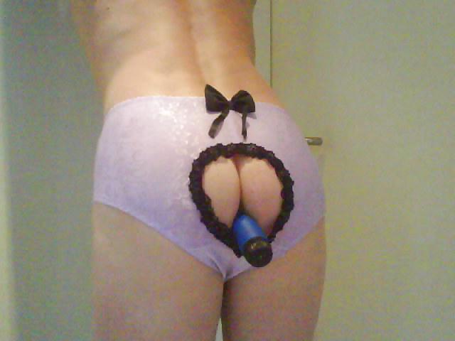 9P Sissy pants