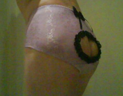 9P Sissy pants