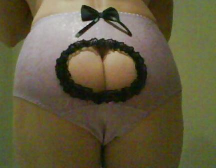 9P Sissy pants