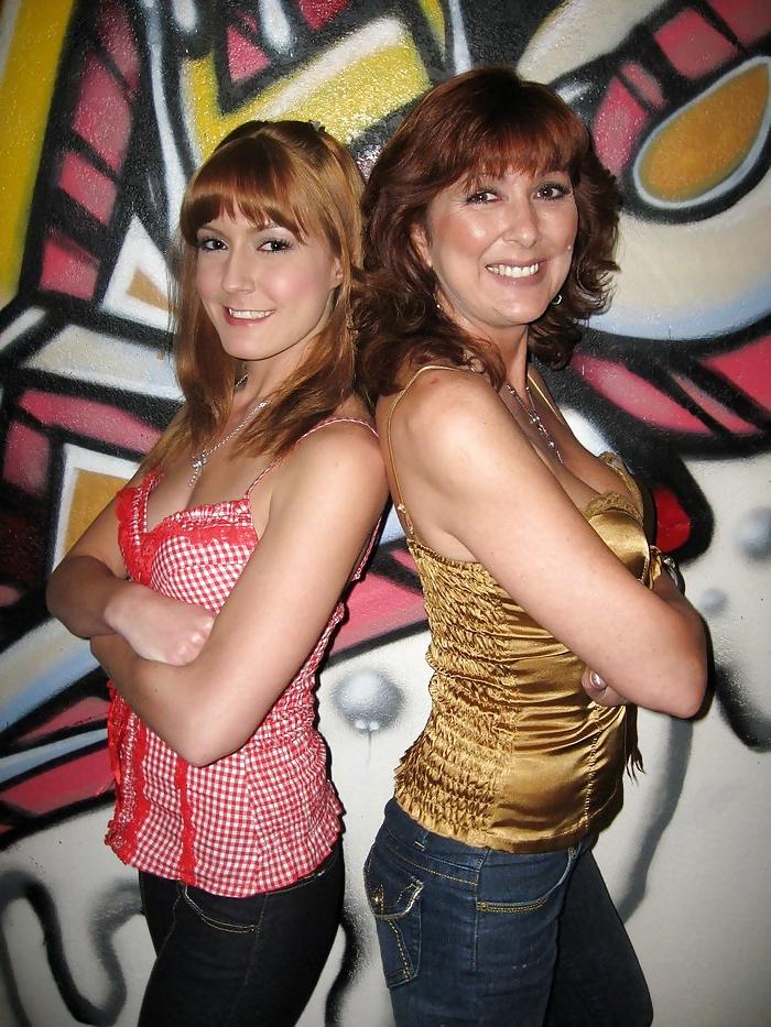 16P Real Life Mom and daughter's friend, Desi and Ellie Foxx