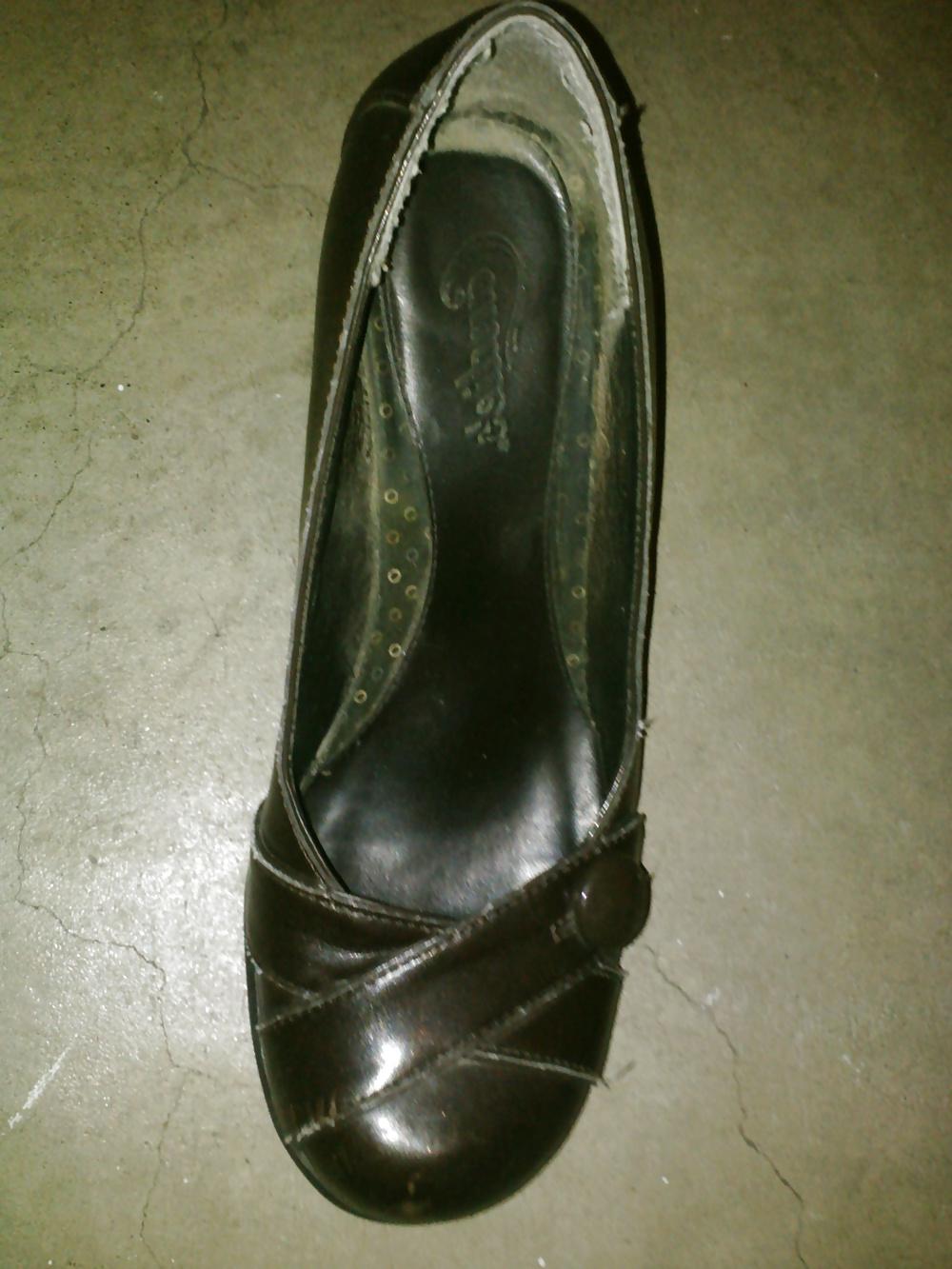 25P Sister In Laws Heels