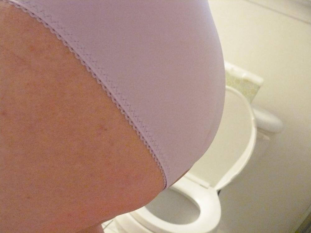 9P New pics of SISSY HUBBY !