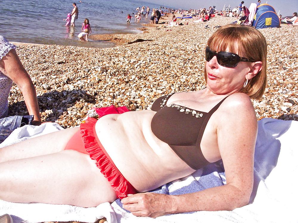 24P The Best of Exposed Sussex Wife Patricia