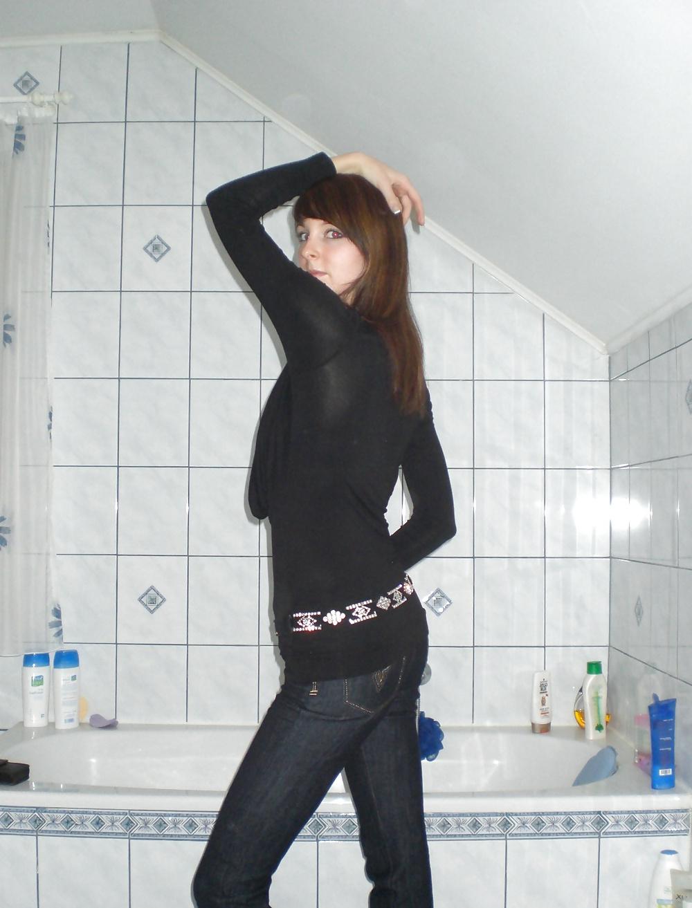 24P Beautiful slim teen