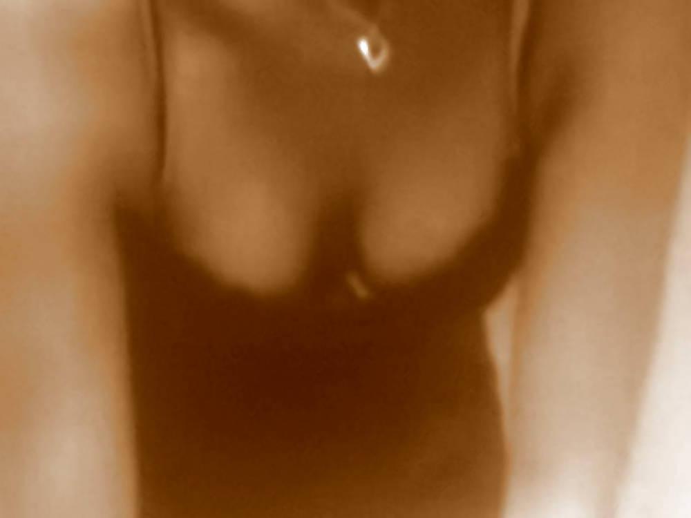 11P Spy sister in law
