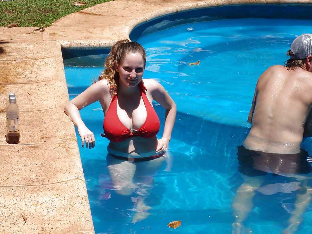 25P Real girls - Huge tits.