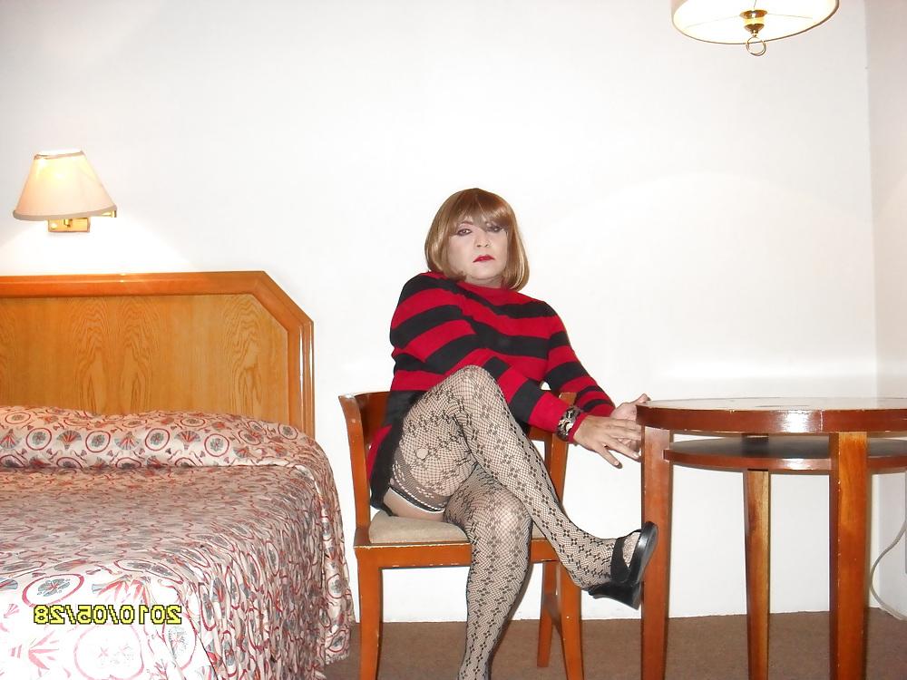 25P Slut Sissy Salma - Blonde
