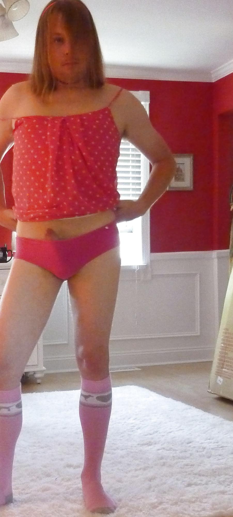 18P Sissy Strips Off His Nightie
