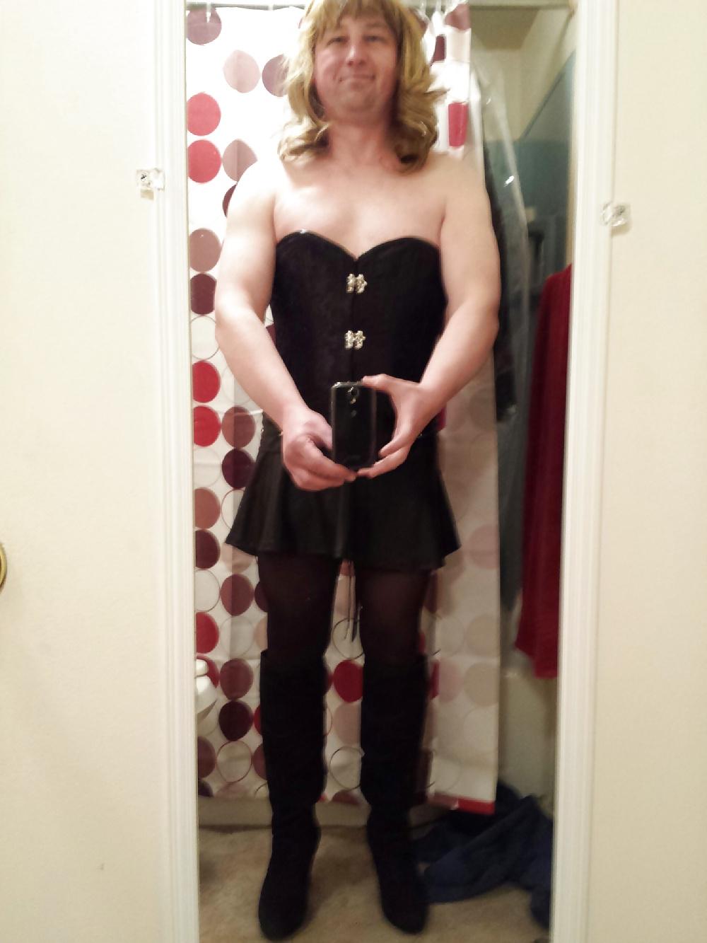 10P Sissy in the making
