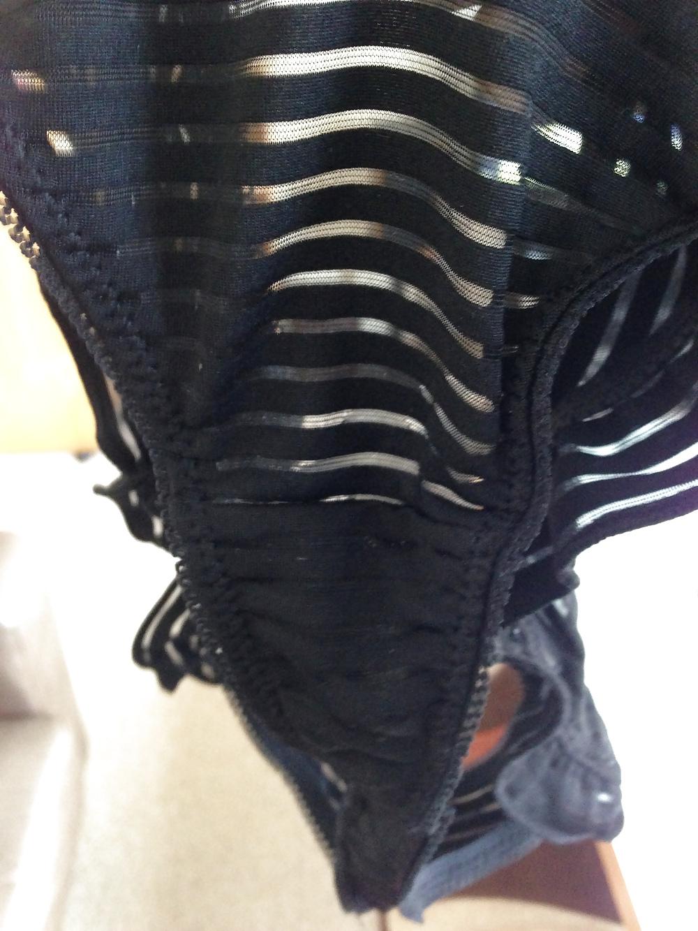 9P Couldnt resist gettin um out the wash basket aaaand!!! he he