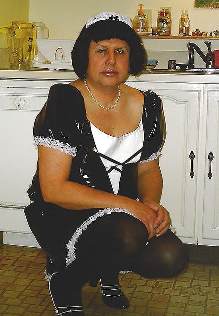 25P Wife of a sissy and sissy hubby