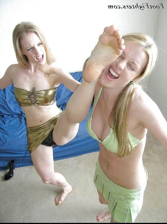 25P Best Foot Fetish Gallery 3