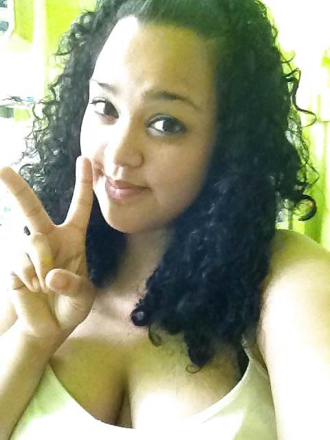 25P Best thick latina 