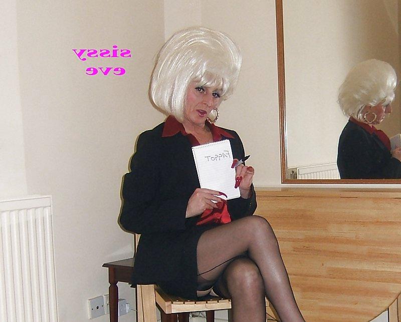 11P Sissy eve