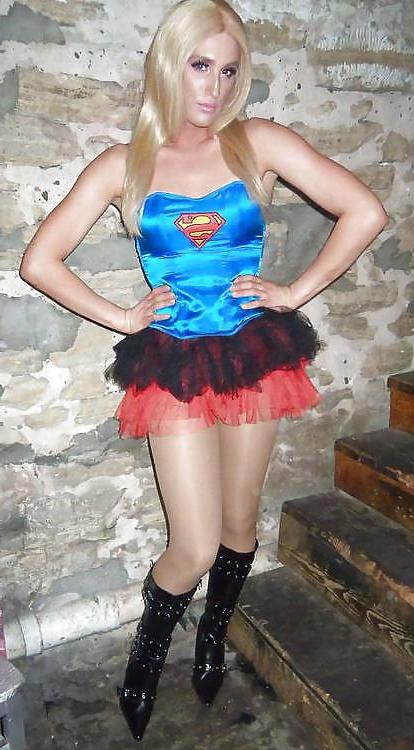 16P Hot Sissys