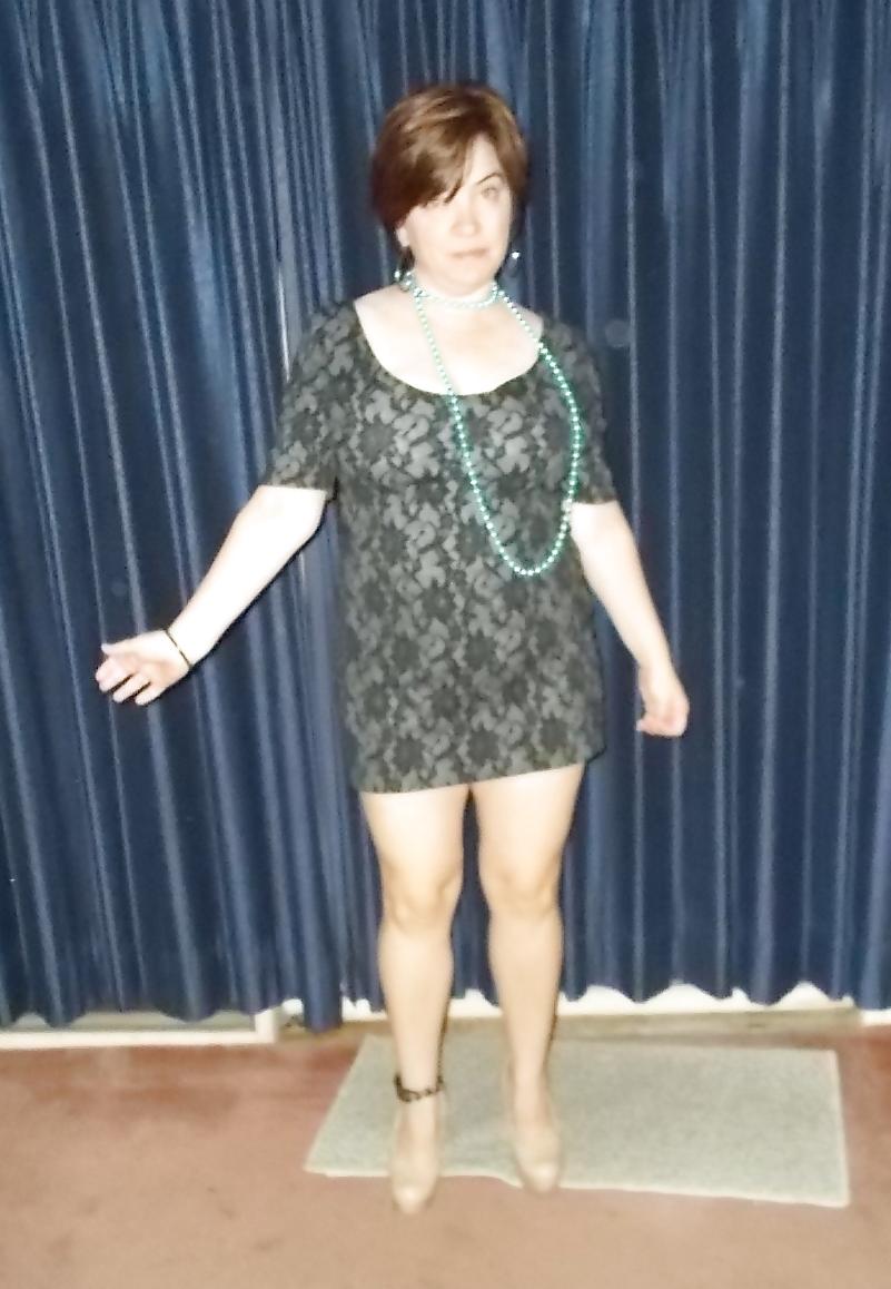 25P Wife of a sissy and sissy hubby