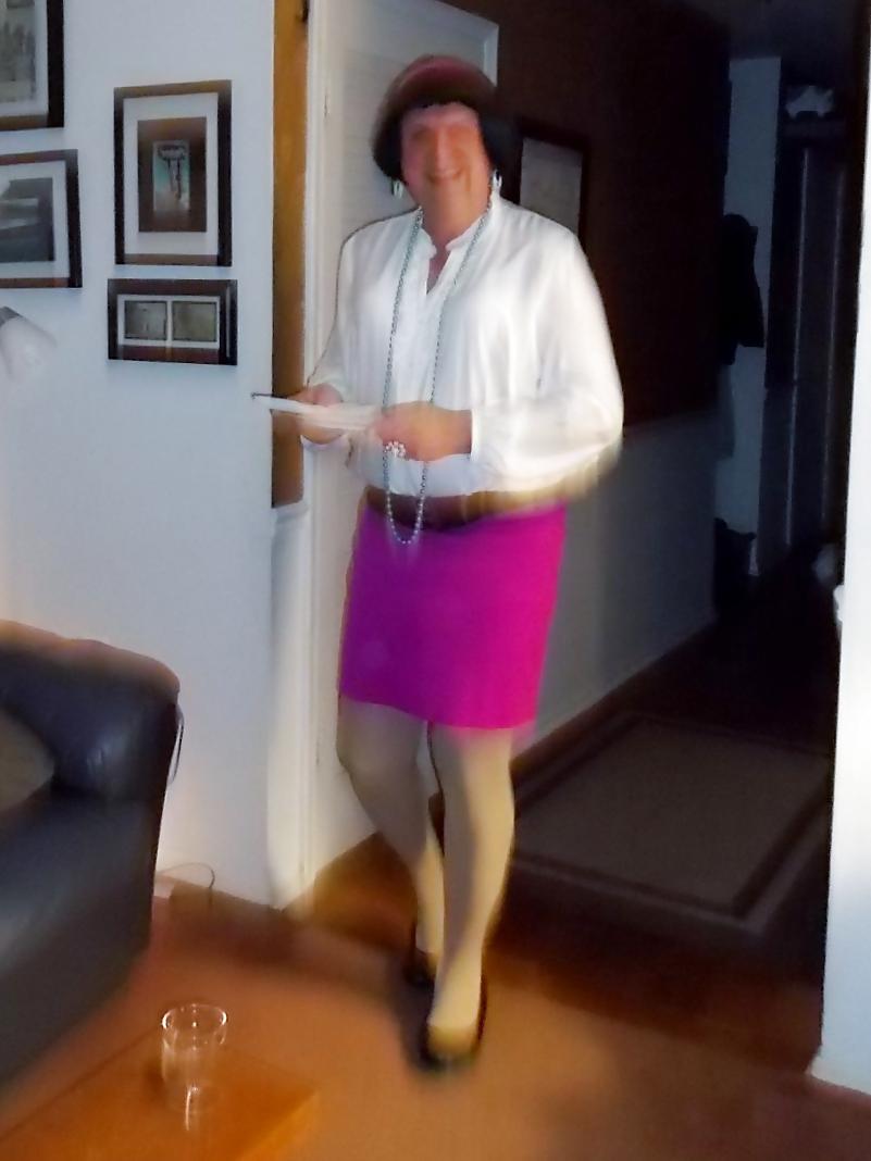 25P Wife of a sissy and sissy hubby