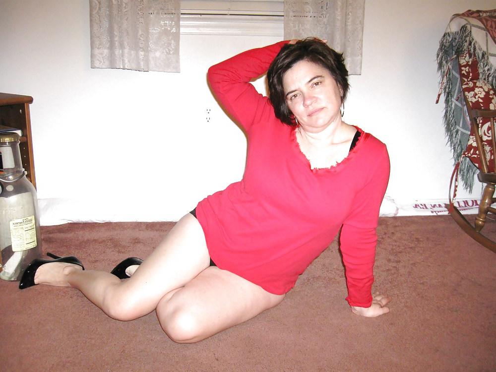25P Wife of a sissy and sissy hubby