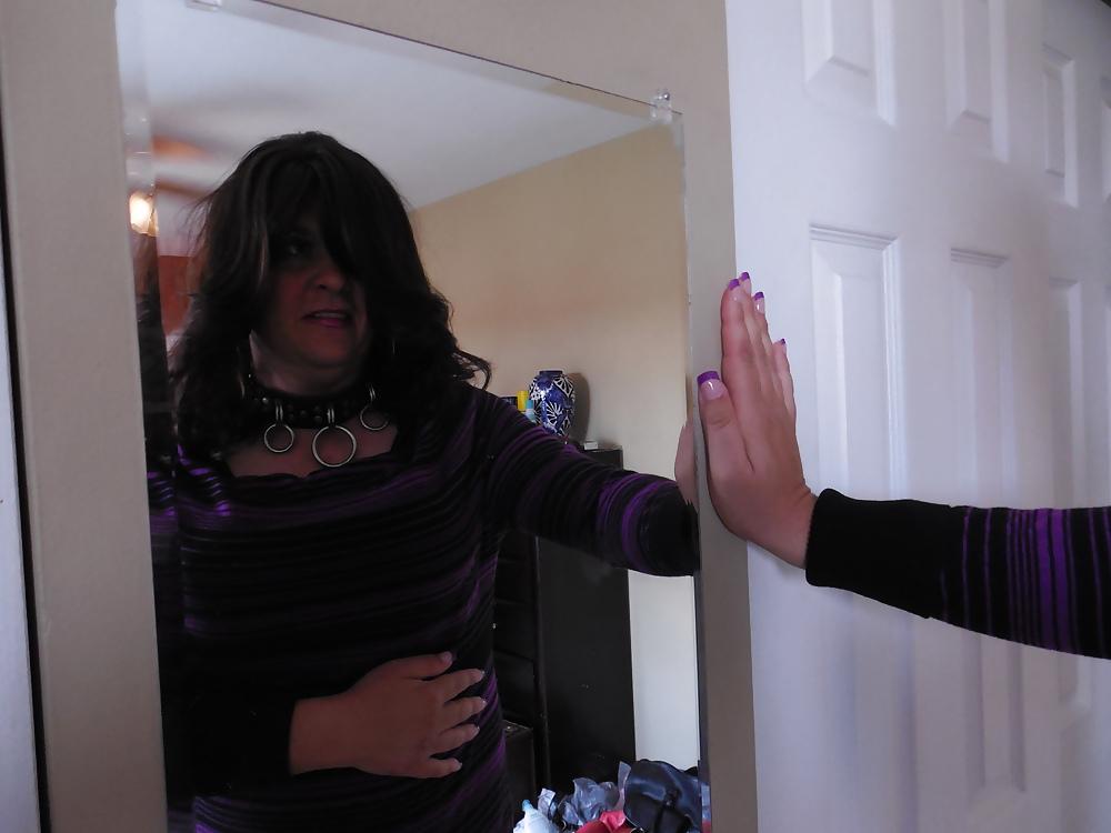 25P Sissy Laura