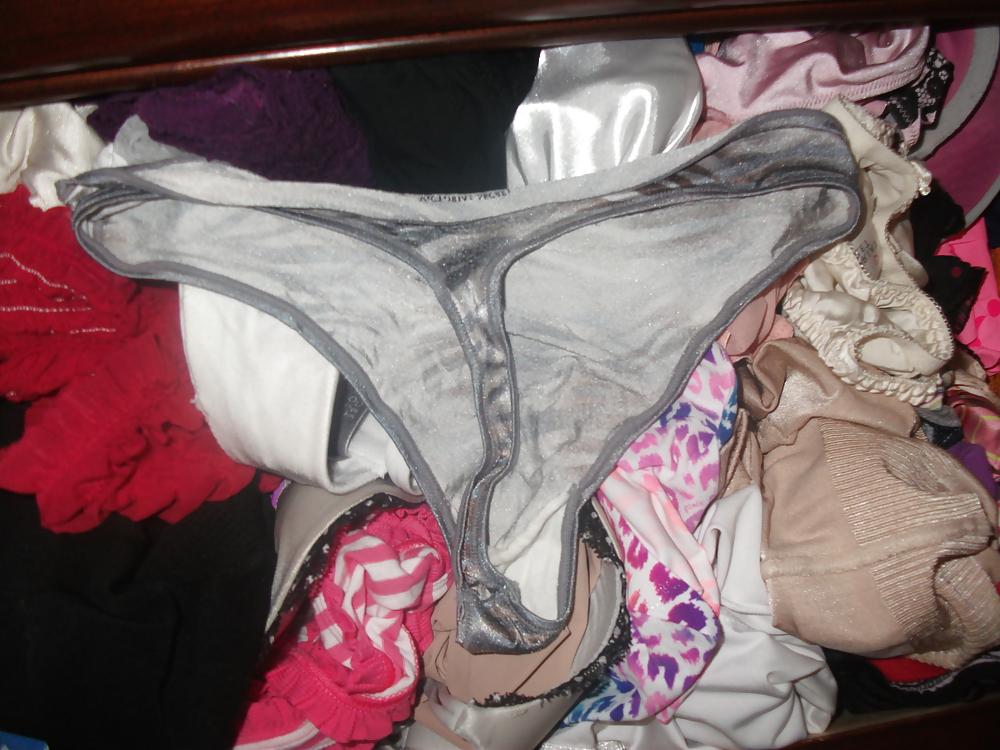 25P Found My Sister-in-Law's Panty Drawer!!!