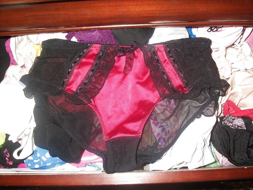 25P Found My Sister-in-Law's Panty Drawer!!!