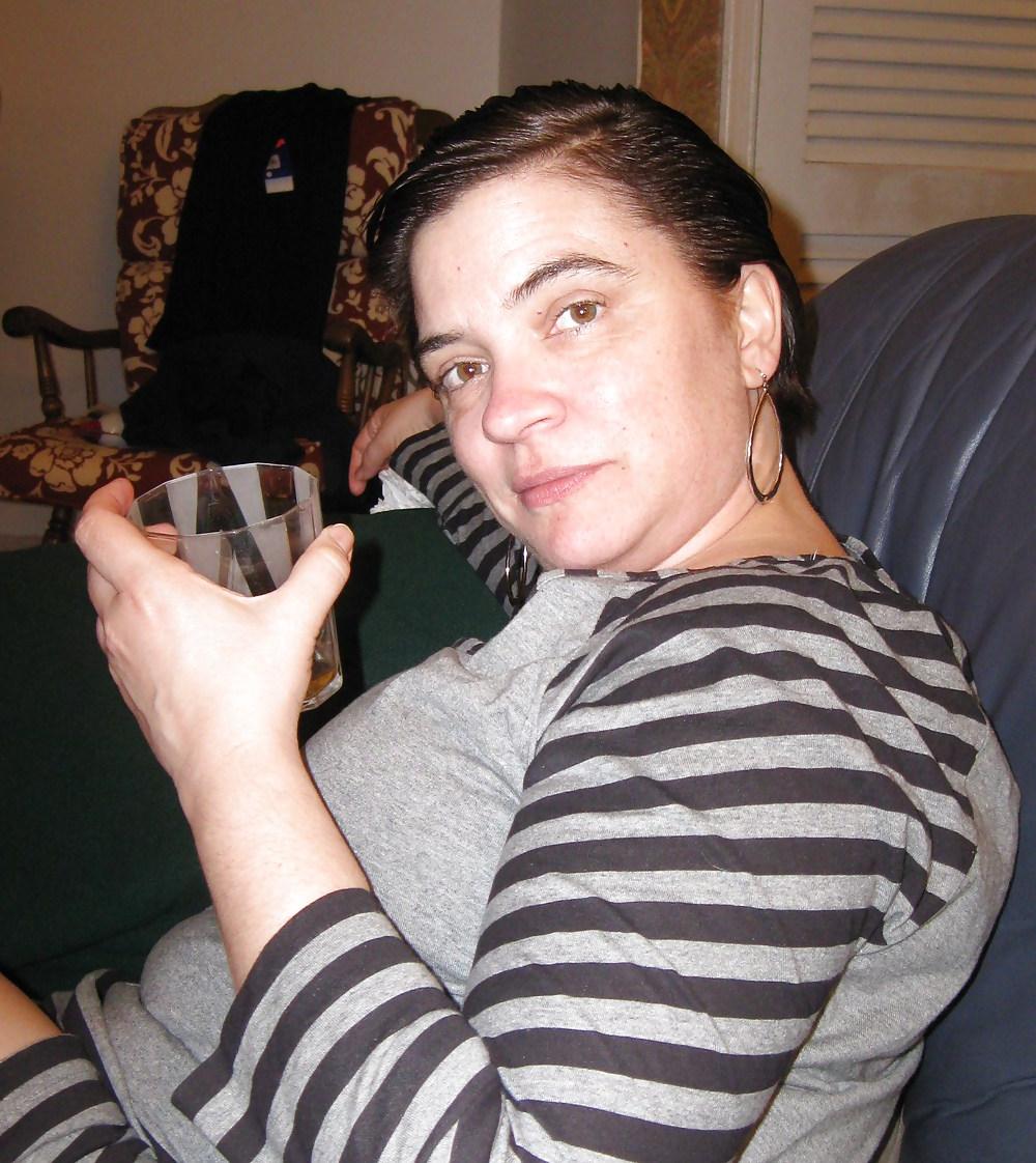 25P Wife of a sissy and sissy hubby