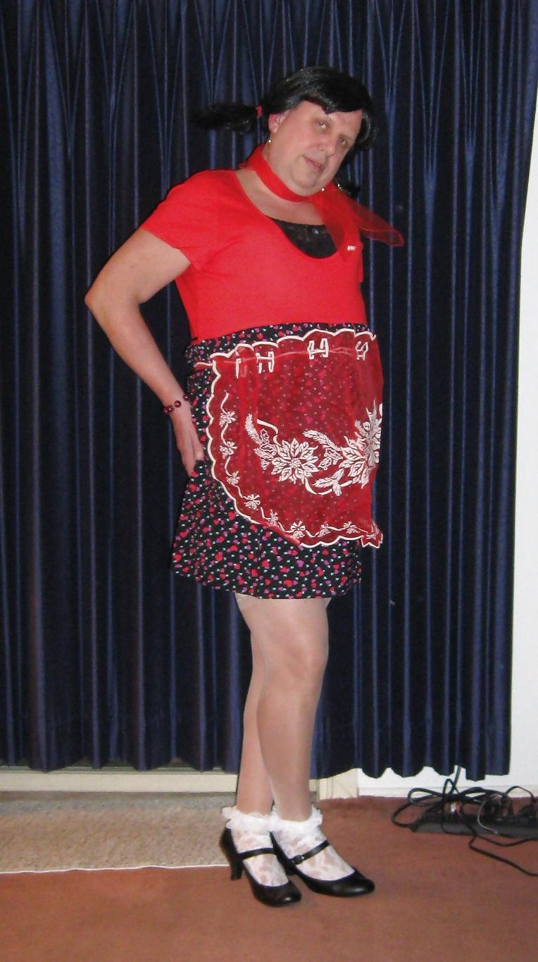 25P Wife of a sissy and sissy hubby