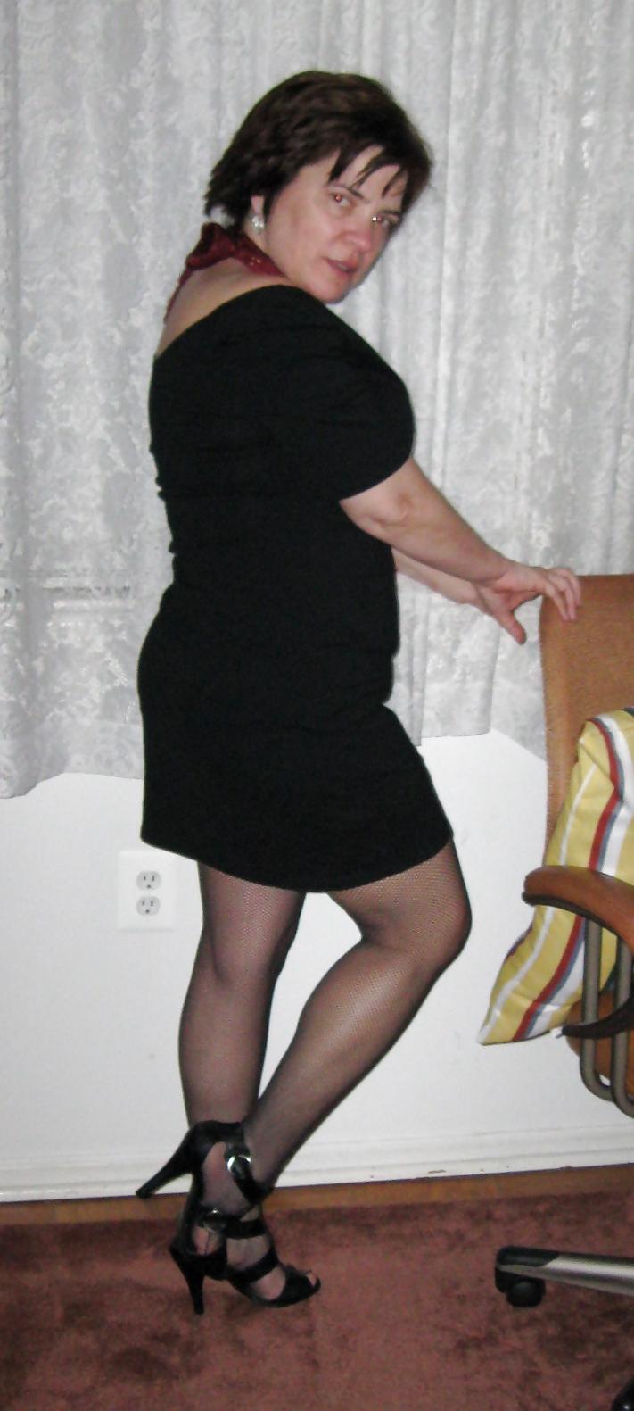 22P Wife of a sissy and sissy hubby