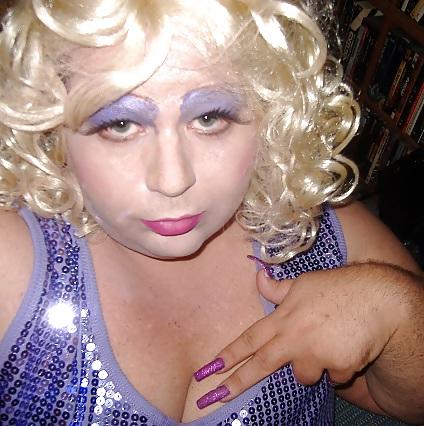 25P BBW Sissy Diane - Random pics