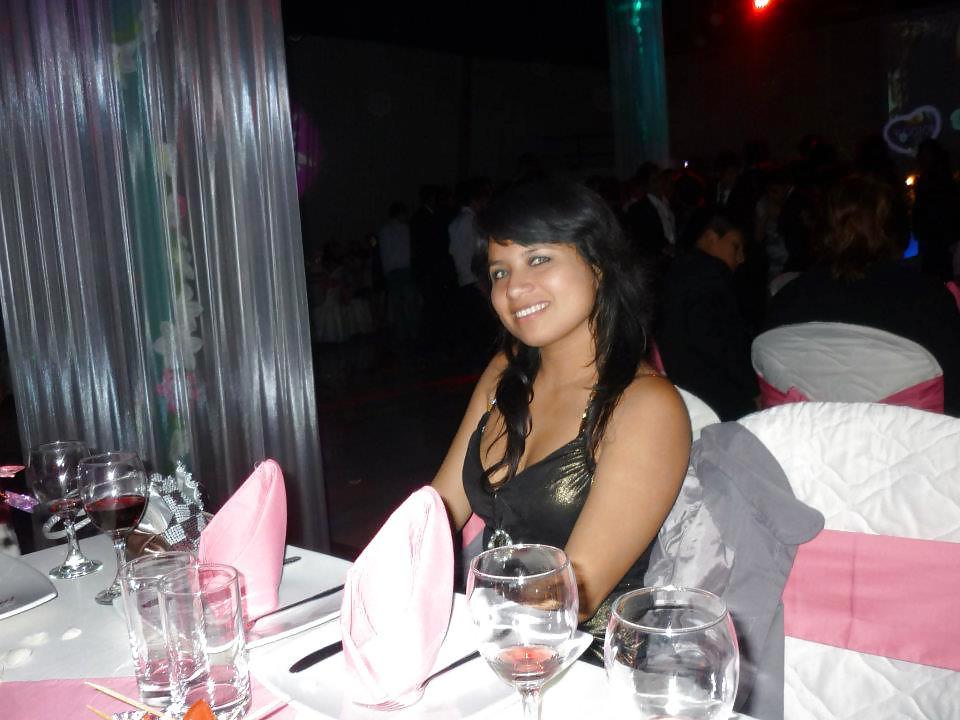 25P Friend Facebook-Latina Sexy